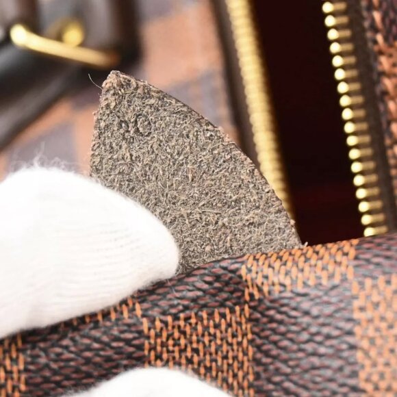 Louis Vuitton Damier Speedy 30 Handbag - Picture 14 of 16